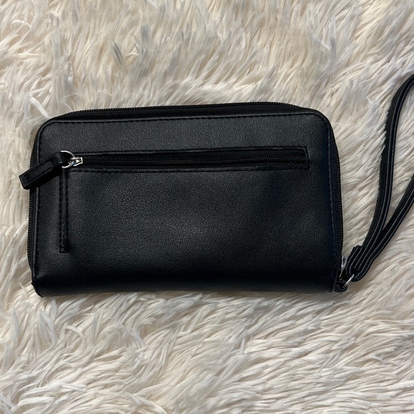 Mundi Amazing all-in-one clutch - Picture 2 of 5